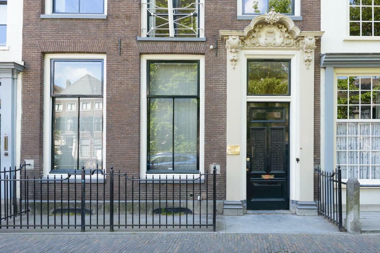Large Historical Apartment & Canal Terrace Utrecht Eksteriør billede