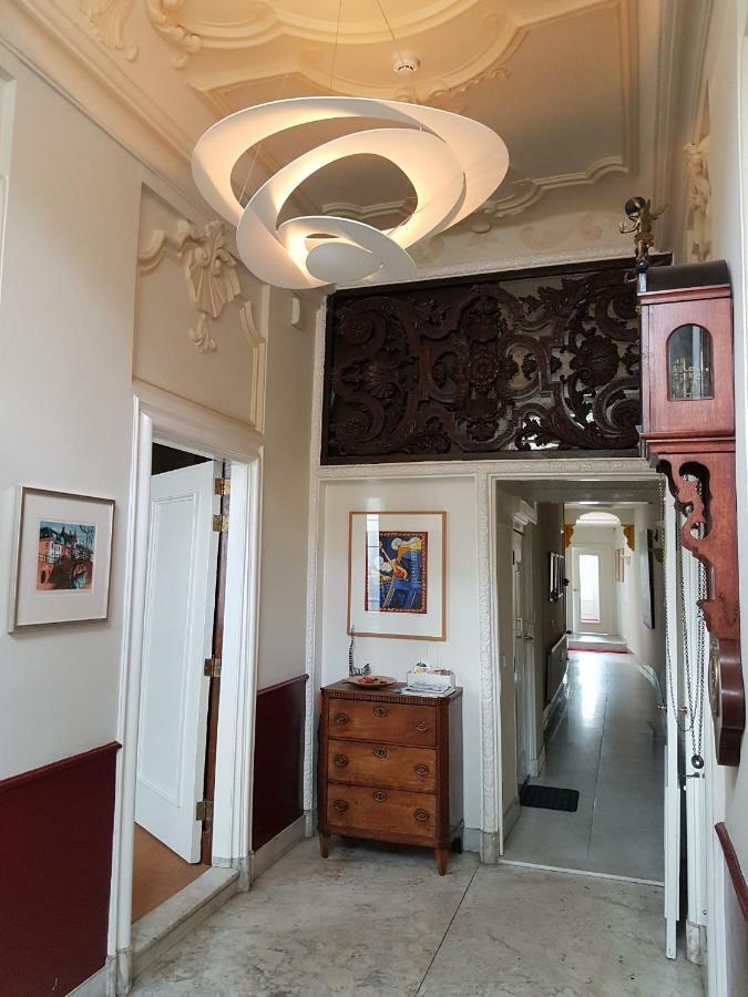 Large Historical Apartment & Canal Terrace Utrecht Eksteriør billede